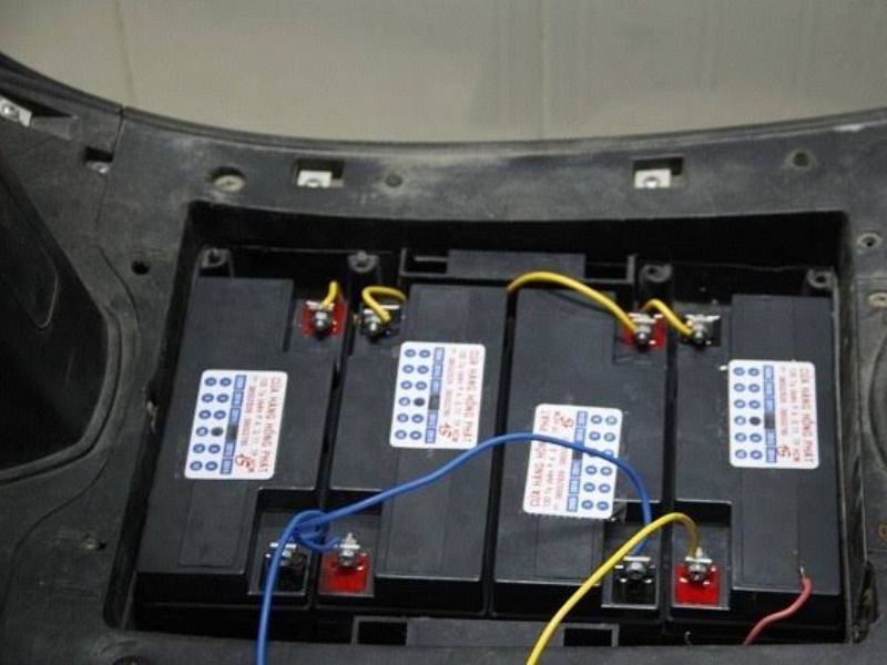 Độ Cốp Điện Xe Điện Có Gây Chập Cháy Pin Không?